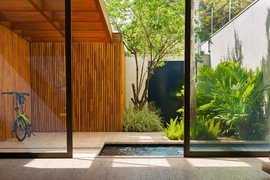 Casa Storrer Tamburus / Revista Arquitetura & Construção