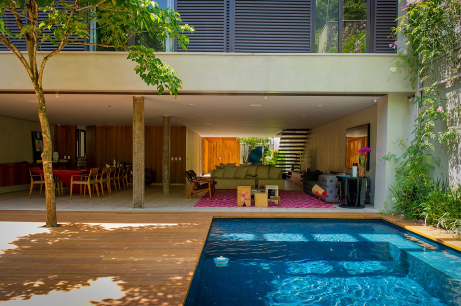 Casa Storrer Tamburus / Revista Arquitetura & Construção