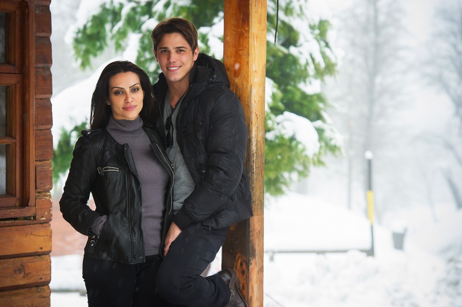 Cleo Pires & Romulo Arantes Chillan Julho 2013 / Revista Caras