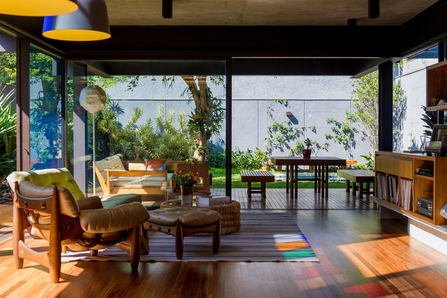 Casa Vila Nova Concepção / Revista Arquitetura & Construção 