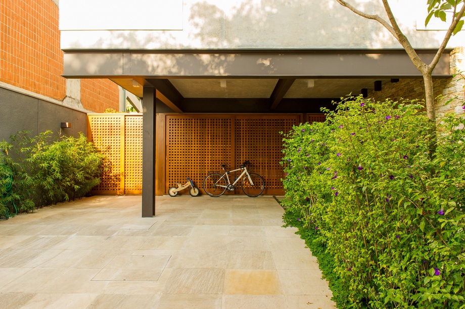 Casa Vila Nova Concepção / Revista Arquitetura & Construção 