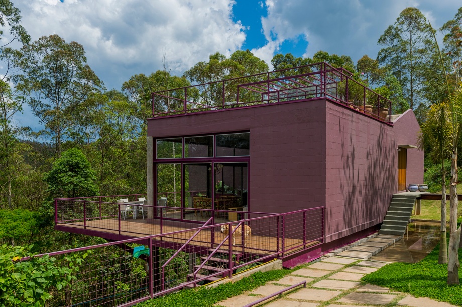 Casa Cajamar / Revista Arquitetura & Construção