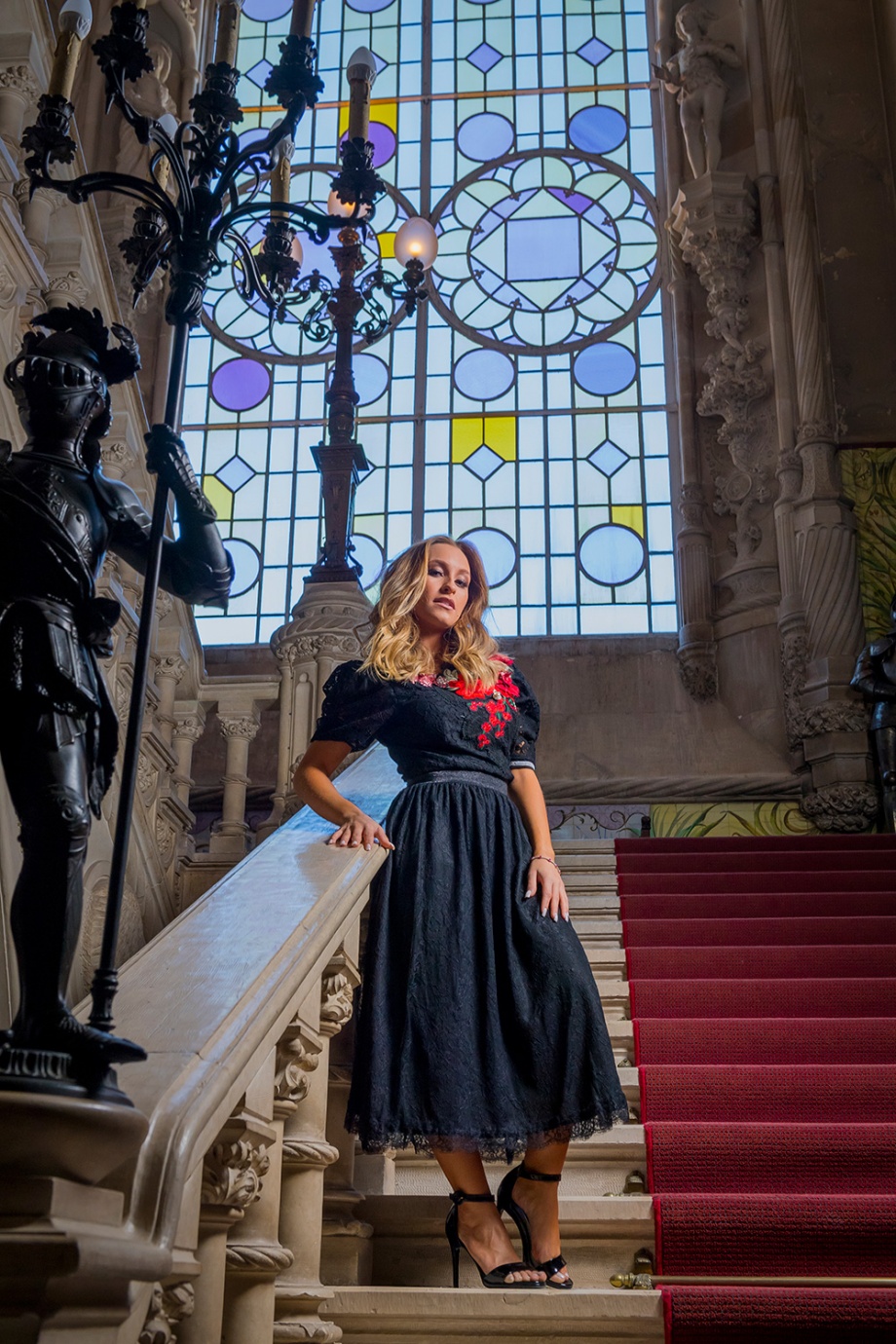 Carla Diaz Castelo de Bussaco Portugal Outubro 2017 / Revista Caras