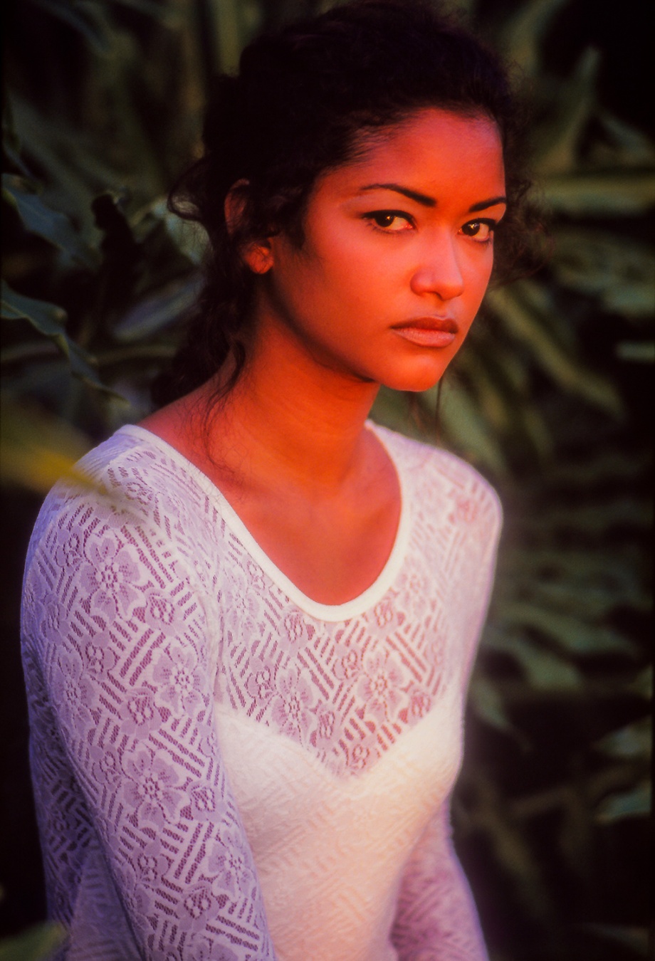 Danah Costa para Caras Ilha de Comadatuba Bahia 1993