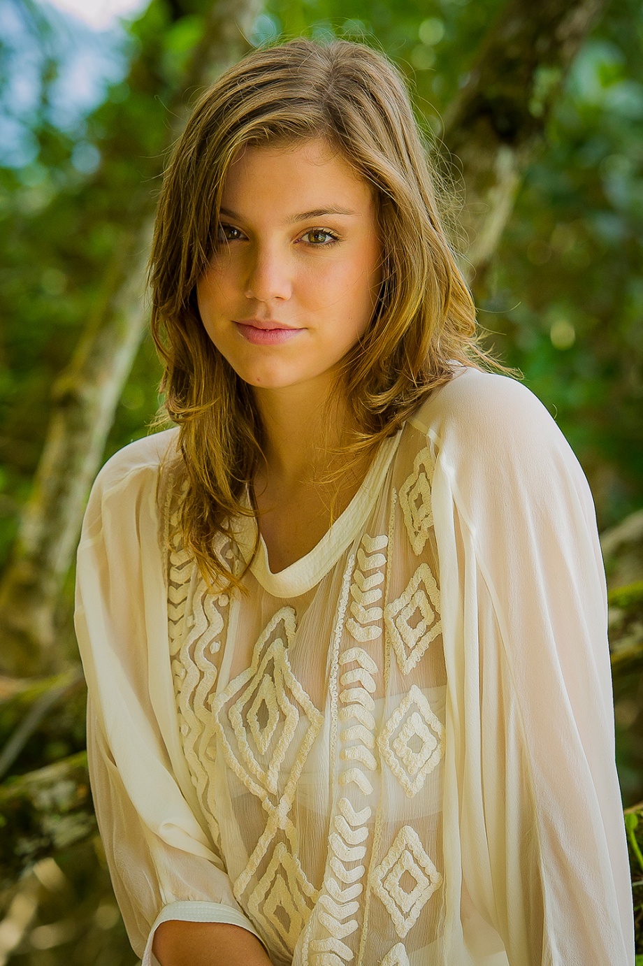 Alice Wegmann para Caras Angra dos Reis Janeiro de 2013