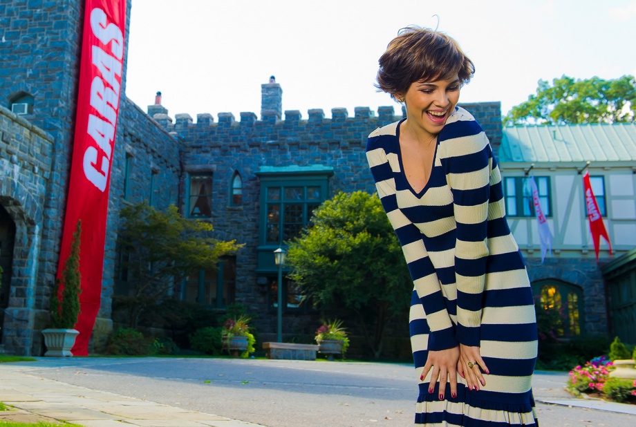 Taina Muller Tarrytown NY Setembro 2011 / Revista Caras